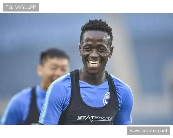 贝尼特斯战术体系解析:防守组织严密,反击效率持续提升 贝尼特斯战术体系解析:防守组织严密,反击效率持续提升