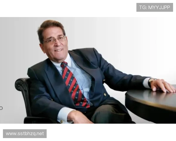 福登无球跑动与空间利用能力解析:欧洲顶级攻击手如何炼成