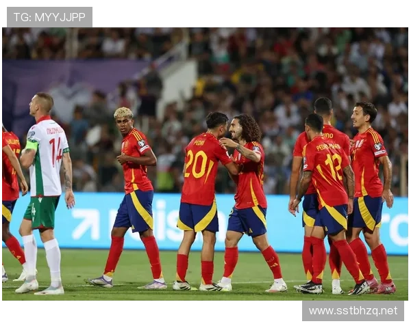 莱万 vs 哲科：中锋终结效率与战术角色对比